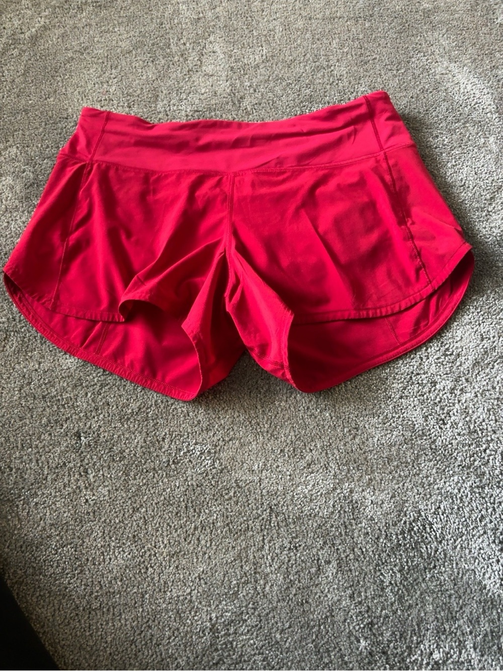 Lululemon Run Speed Shorts Women’s Size 8 Dark Red Built In Liner Zip Pocket
